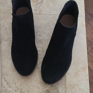 Crown vintage suede booties